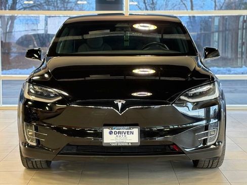 Used 2017 Tesla Model X 75D image 4