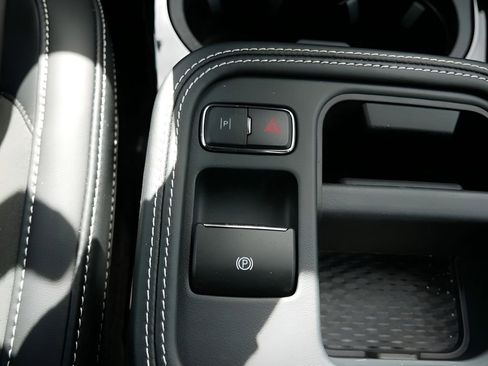 Used 2025 Ford Mustang Mach-E GT AWD/4WD image 24
