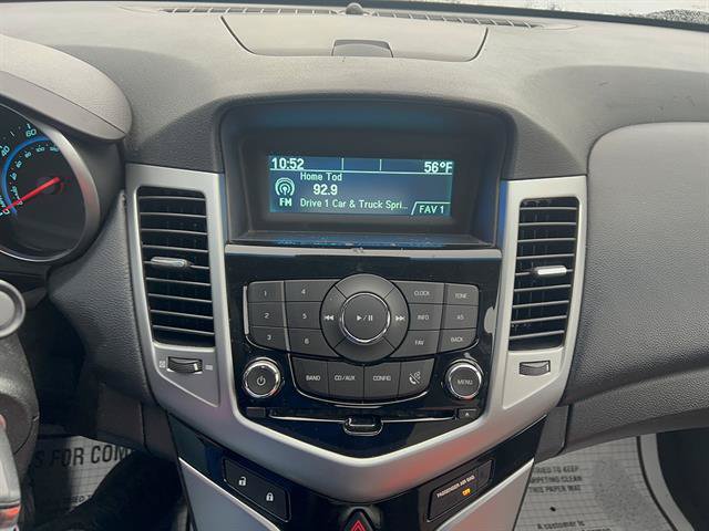 Used 2012 Chevrolet Cruze LT FWD image 18