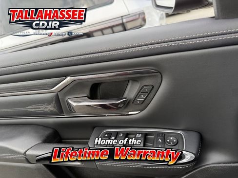 Used 2024 RAM 1500 Limited AWD/4WD image 14