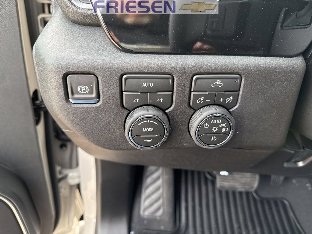 New 2026 Chevrolet Silverado 1500 RST AWD/4WD image 16
