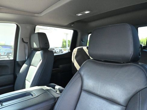 Used 2022 Chevrolet Silverado 1500 RST w/ Redline Edition RWD image 13
