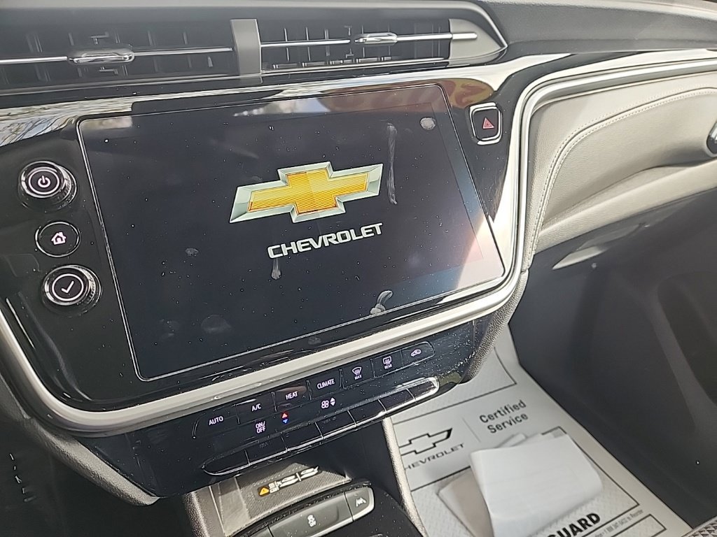 Used 2023 Chevrolet Bolt EUV LT FWD image 12
