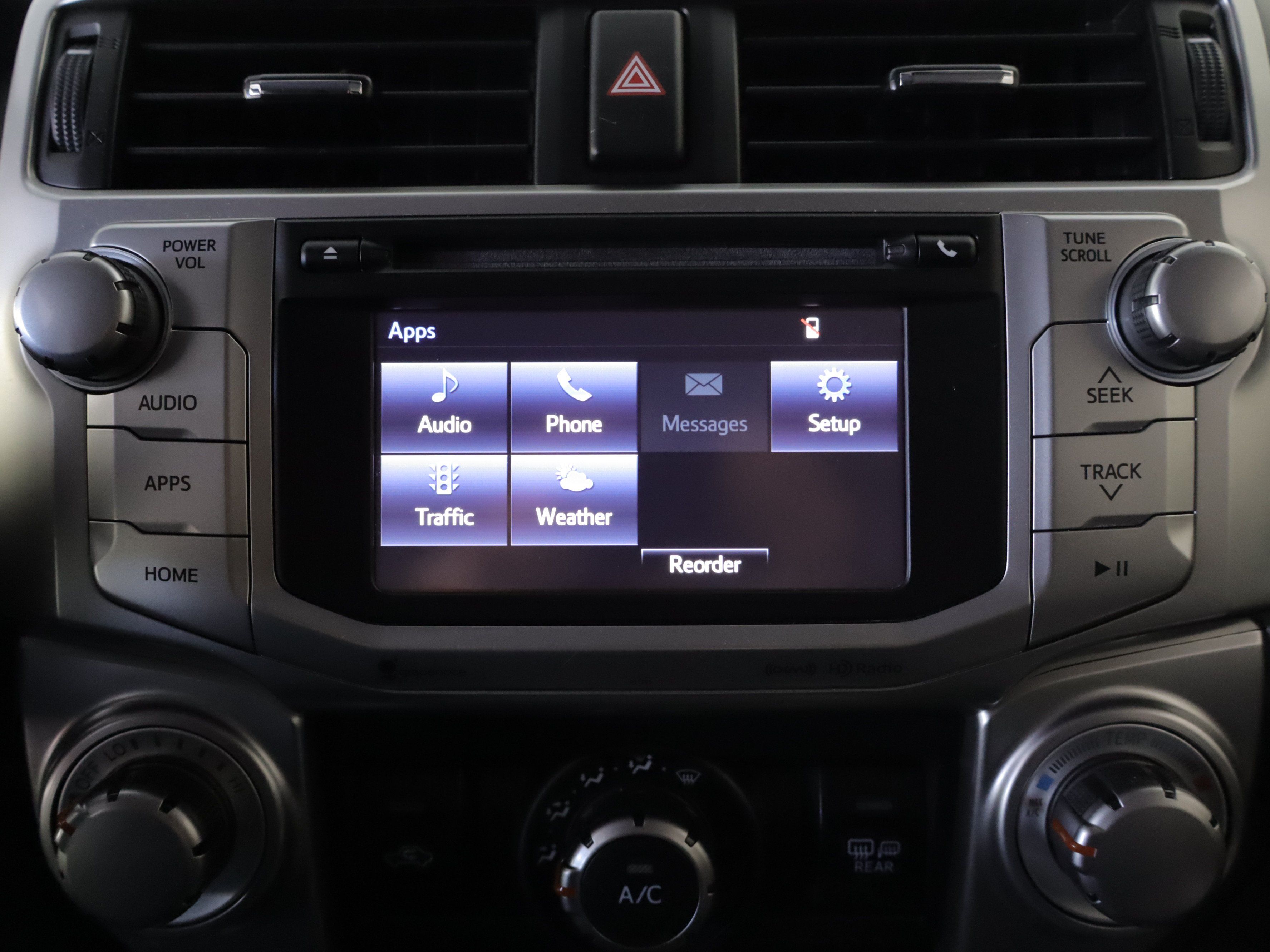 Used 2018 Toyota 4Runner SR5 AWD/4WD image 14