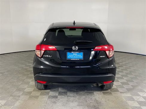 Certified 2017 Honda HR-V EX image 23