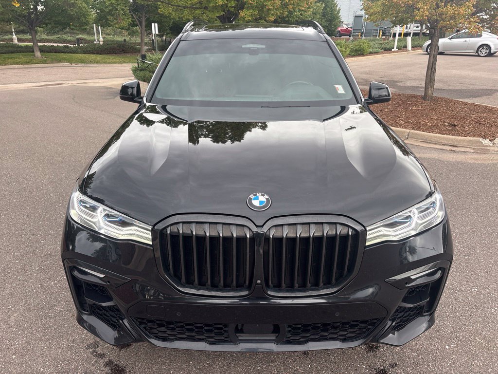 Used 2021 BMW X7 M50i AWD/4WD image 8