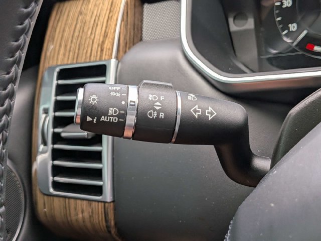 Used 2020 Land Rover Range Rover HSE AWD/4WD image 32