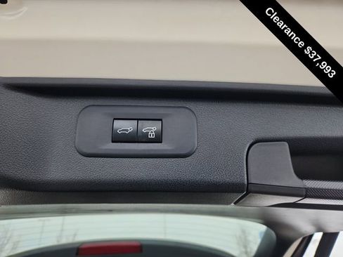 Used 2024 Toyota Grand Highlander AWD image 31