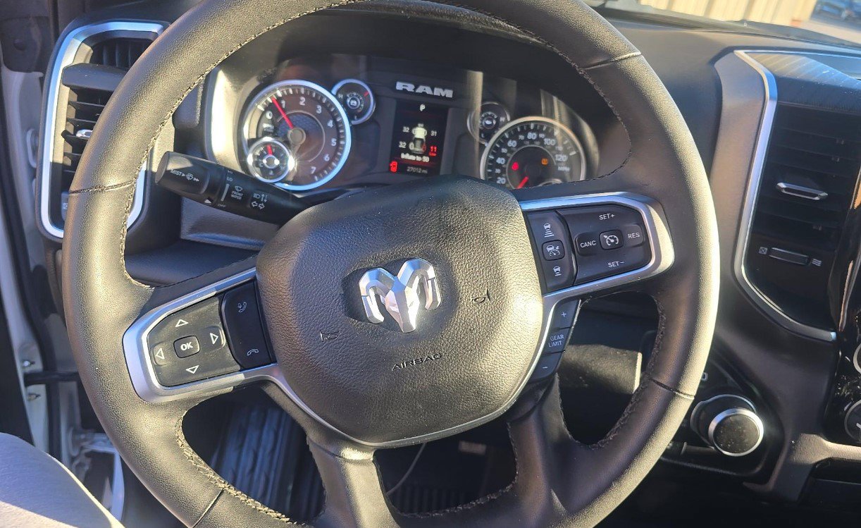 Used 2025 RAM 1500 Big Horn AWD/4WD image 8