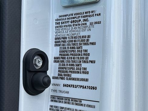 New 2023 Chevrolet Low Cab Forward 6500XD image 25