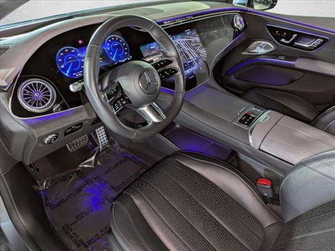 Certified 2023 Mercedes-Benz EQS 580 4MATIC Sedan image 13