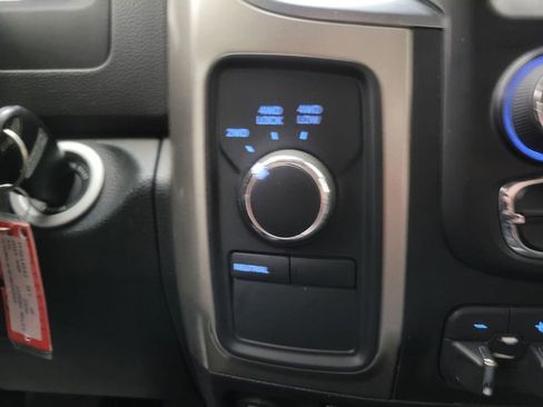 Used 2015 RAM 2500 Big Horn image 16