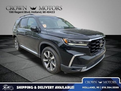Used 2024 Honda Pilot Elite image 1