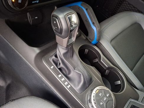 Used 2023 Ford Bronco Black Diamond image 14