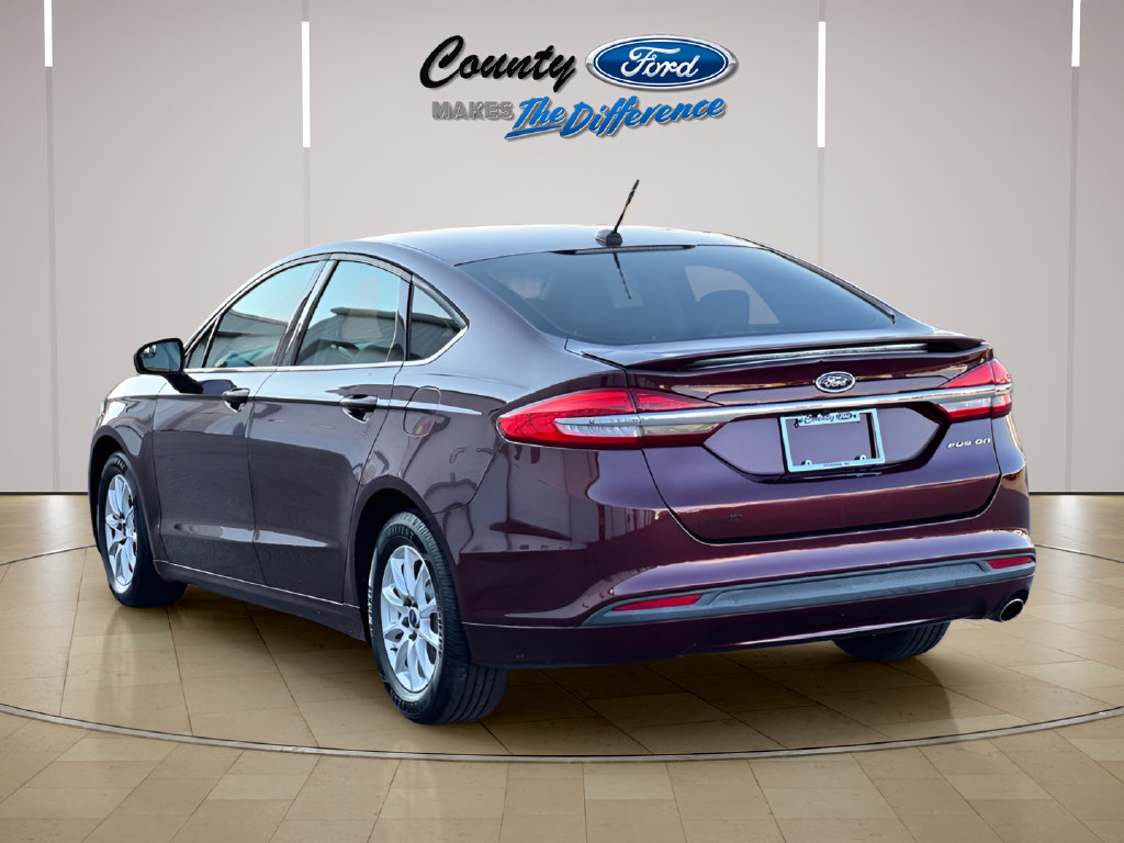 Used 2017 Ford Fusion S FWD image 6