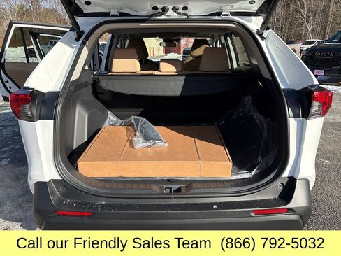 New 2025 Toyota RAV4 XLE w/ Convenience Package image 22