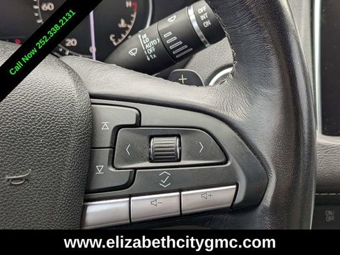 Used 2021 Cadillac XT4 Premium Luxury w/ Driver Awareness Package image 26