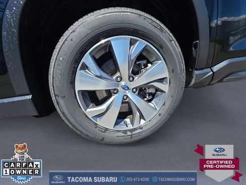 Used 2025 Subaru Ascent Premium AWD/4WD image 9