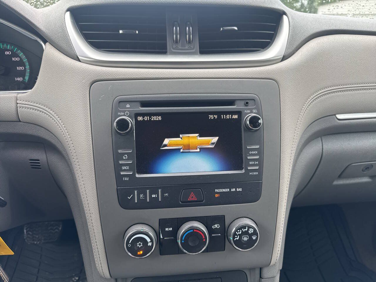Used 2016 Chevrolet Traverse LS FWD image 17