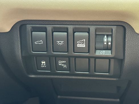 Used 2020 Subaru Ascent Touring w/ Popular Package #2A image 43