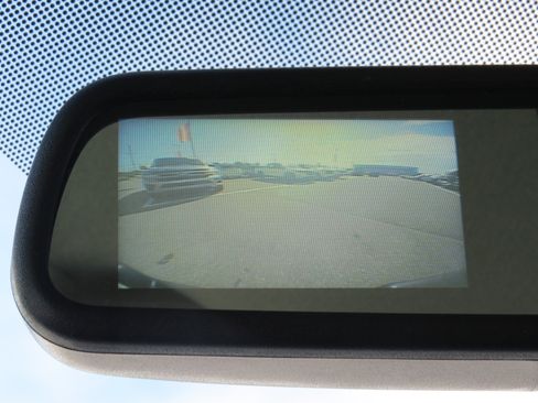 Used 2023 GMC Savana 2500 w/ Driver Convenience Package image 19