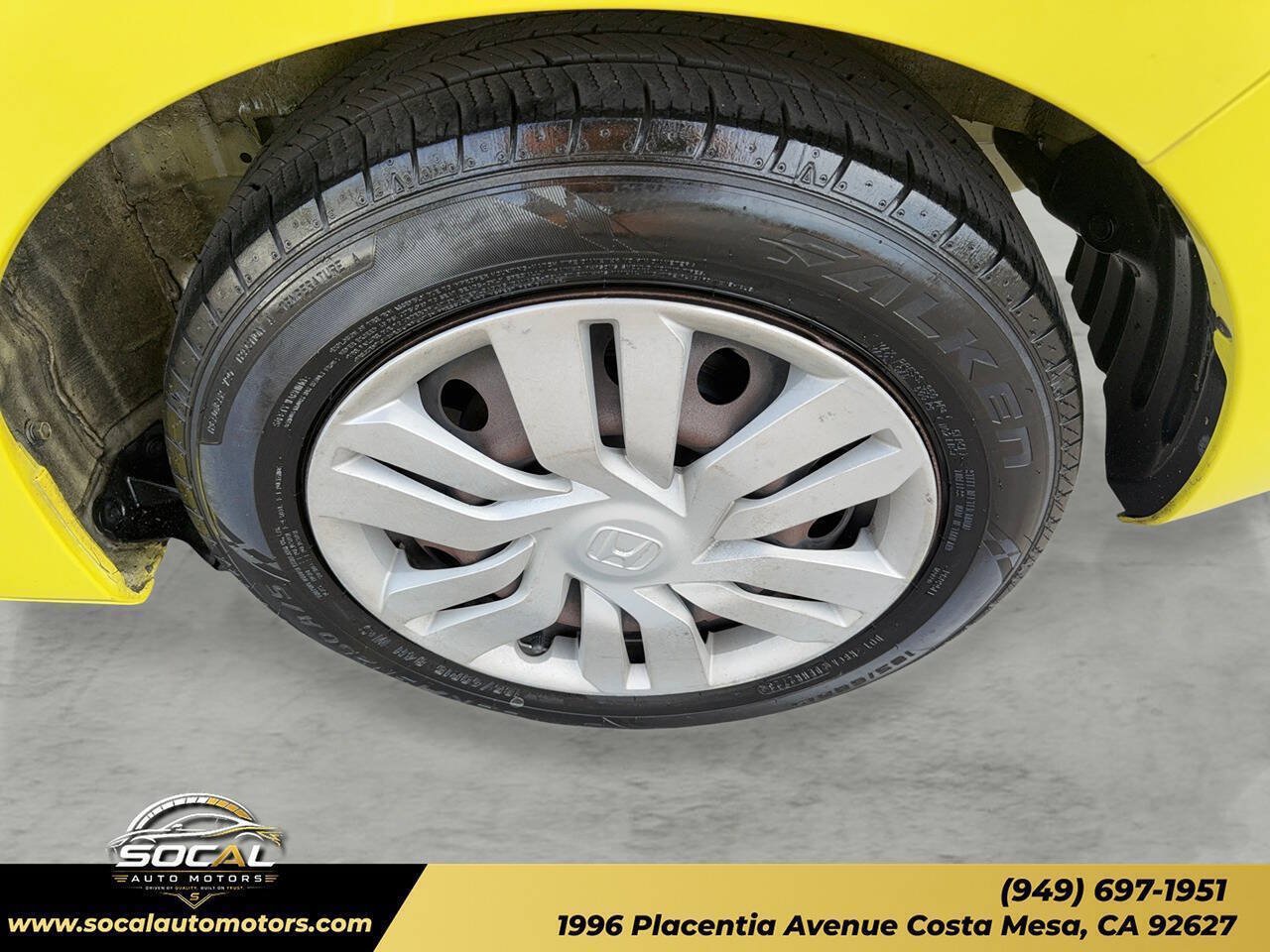 Used 2015 Honda Fit LX image 24