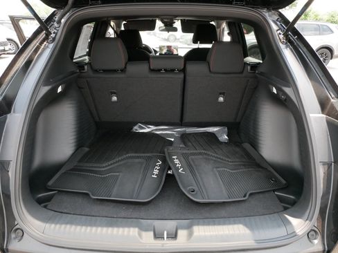 Certified 2027 Honda HR-V Sport image 18