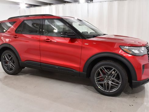New 2026 Ford Explorer ST-Line AWD/4WD image 5