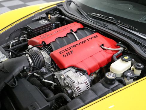 Used 2007 Chevrolet Corvette Z06 w/ Preferred Equipment Group RWD image 17