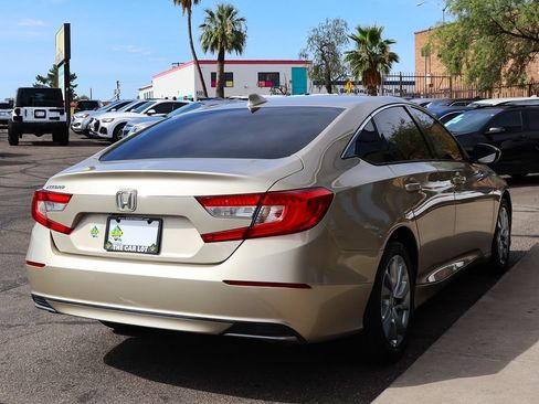 Used 2018 Honda Accord LX image 13