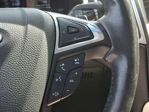 Used 2015 Ford Edge SEL w/ Canadian Touring Package AWD/4WD image 29
