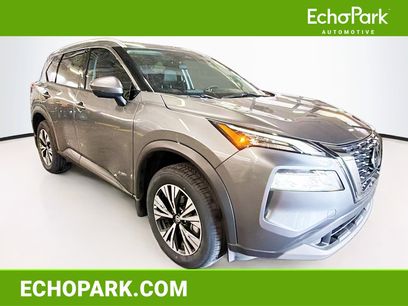 Used 2021 Nissan Rogue SV w/ Premium Package