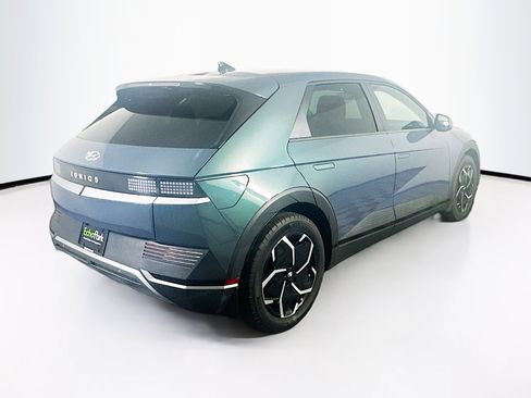 Used 2024 Hyundai Ioniq 5 SEL image 9