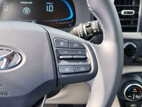 New 2026 Hyundai Venue SEL image 26