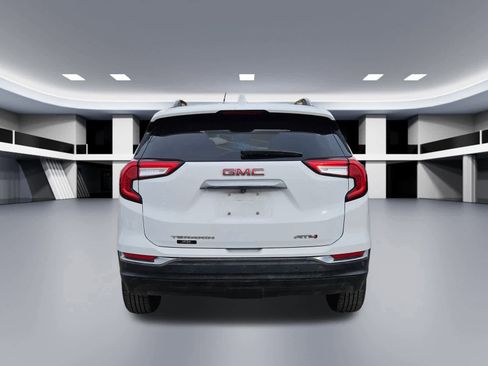 Used 2022 GMC Terrain AT4 w/ Infotainment Package II image 5