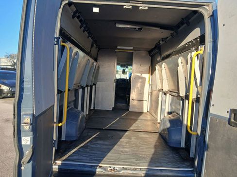 Used 2020 RAM ProMaster 3500 image 7