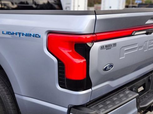 Certified 2022 Ford F150 Lightning Lariat AWD/4WD image 9