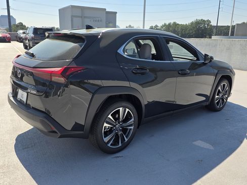 New 2026 Lexus UX 300h 300h image 4