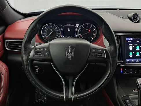 Used 2021 Maserati Levante S AWD/4WD image 7