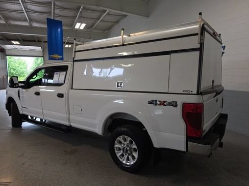 Used 2020 Ford F250 XLT AWD/4WD image 5