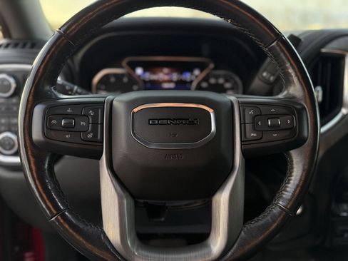 Certified 2022 GMC Sierra 3500 Denali image 16