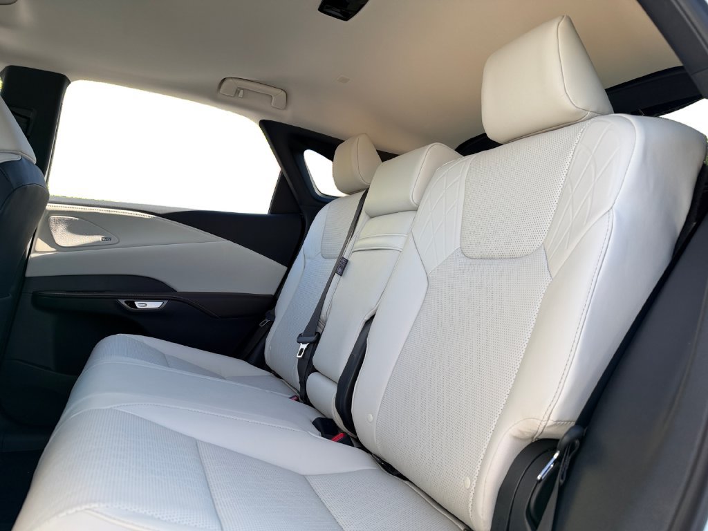 New 2026 Lexus RX 350 Premium Plus AWD/4WD image 13