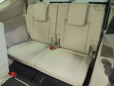 Used 2022 Volkswagen Atlas SE w/ Black Wheel Package FWD image 36