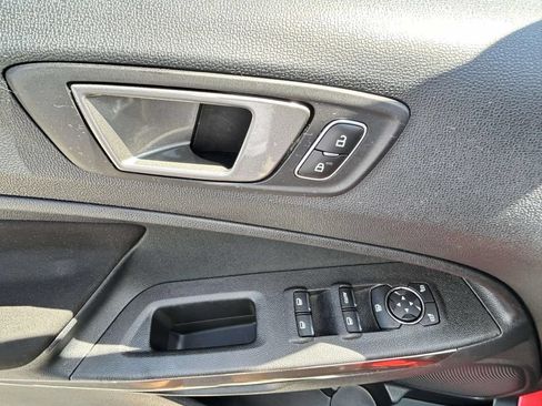 Used 2021 Ford EcoSport SE w/ SE Convenience Package FWD image 13