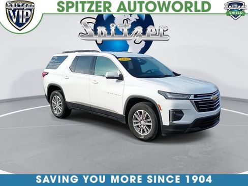 Certified 2023 Chevrolet Traverse LT image 2