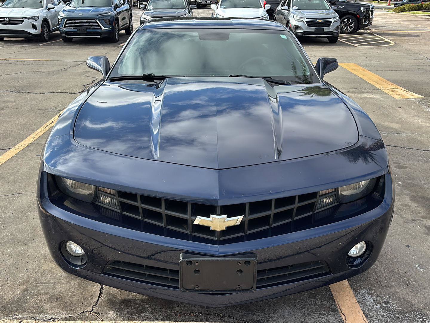 Used 2011 Chevrolet Camaro LT RWD image 2