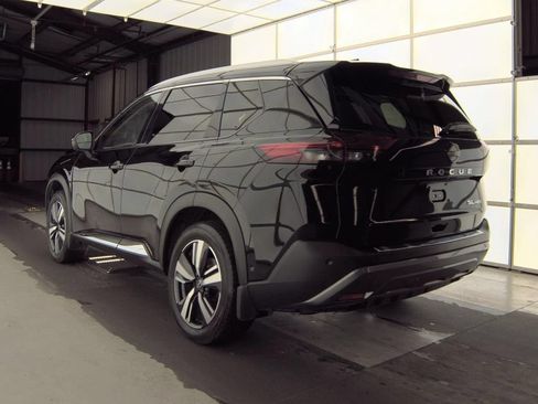 Used 2023 Nissan Rogue SL w/ SL Premium Package AWD/4WD image 3