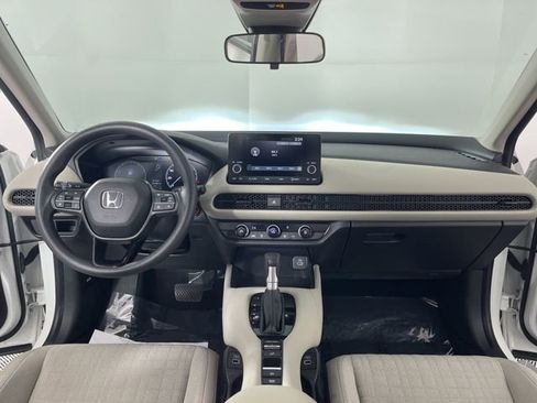 Used 2023 Honda HR-V LX image 39