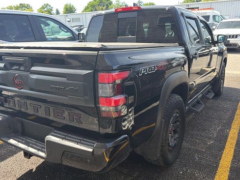 Used 2025 Nissan Frontier PRO-4X w/ Pro Premium Package AWD/4WD image 6