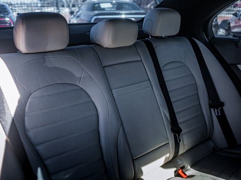 Used 2020 Mercedes-Benz C 300 4MATIC Sedan image 39
